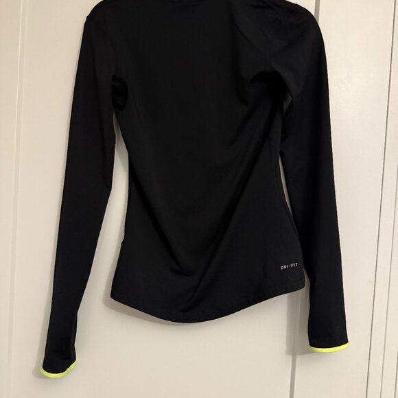 Nike Half Zip - Picture 3 of 3